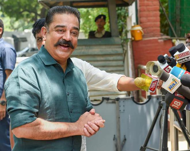 Actor and Makkal Needhi Maiam president, Kamal Haasan addresses the media after meeting UPA Chairperson Sonia Gandhi, in New Delhi on Thursday, June 21, 2018.