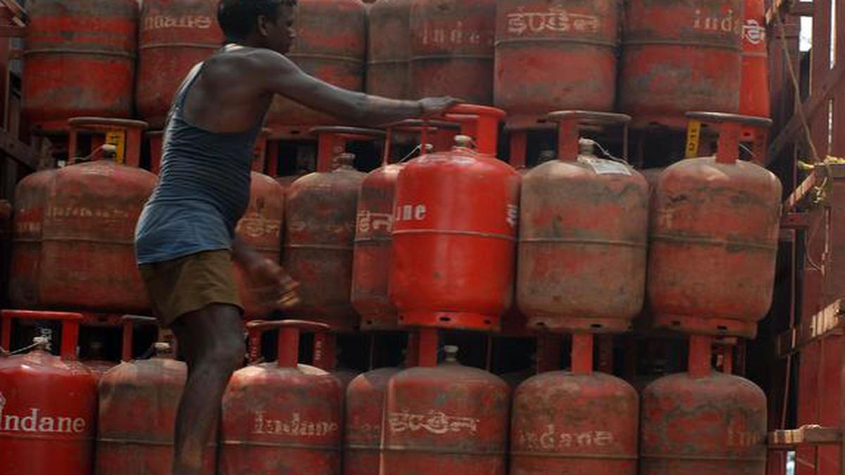 Subsidised Lpg Rate Hiked By Up To 32 Per Cylinder Post Gst