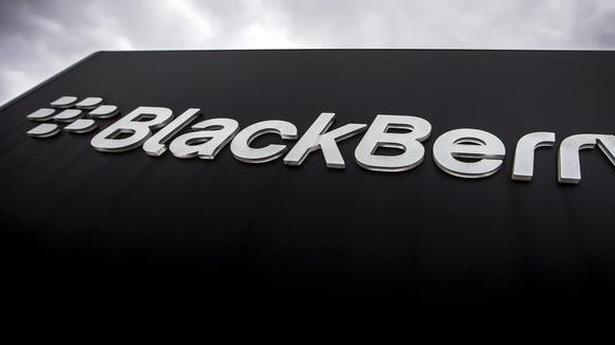 BlackBerry software flaw could impact cars, medical devices: U.S. agencies