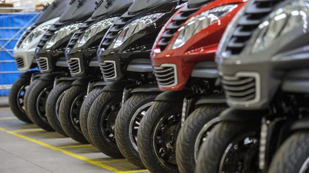 ‘Auto retail sales decline 5% as two-wheelers, tractors drag’