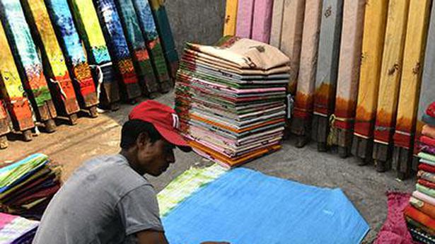 National News: Union Budget 2022 | Textile sector allocation to increase 8.1% for FY23