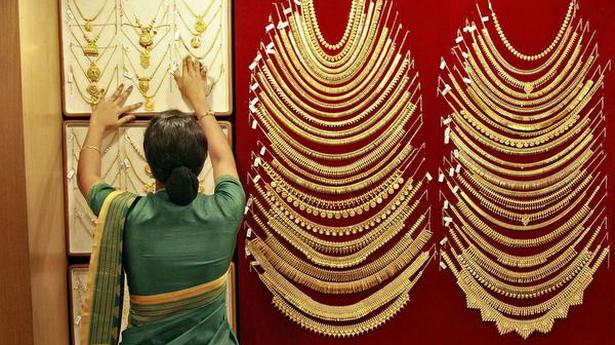 Gold lower by ₹125; silver tanks ₹339