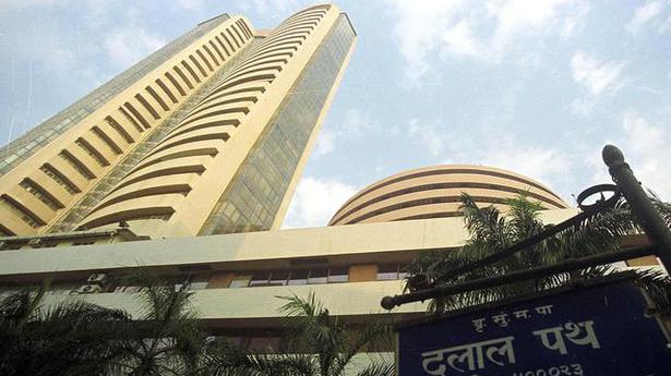Sensex, Nifty start on weak note amid sustained FII outflow