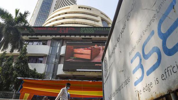 Sensex sinks 581 points on weak global cue; Nifty closes below 17,150