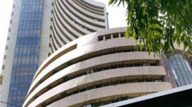 Sensex reaches 1,030 points, Nifty tops 14,950