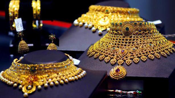Gold price rises ₹241; silver jumps ₹781