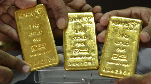 SEBI clears norms for gold exchanges