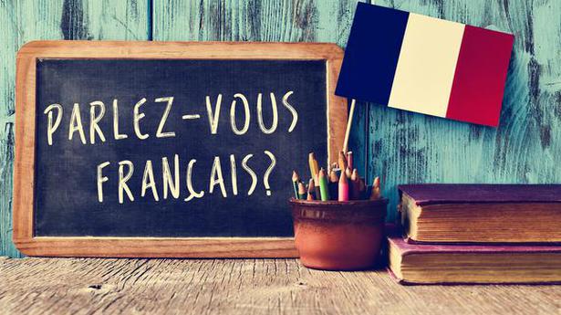 Photo of Demande de jeunes Indiens maîtrisant l’anglais et le français dans les écoles publiques françaises