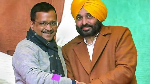 Punjab Assembly elections | AAP promises to reform recruitment process of Govt. departments, educational institutions