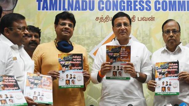 Tamil Nadu Assembly polls | Will probe wrongdoings of CM, ministers: Surjewala
