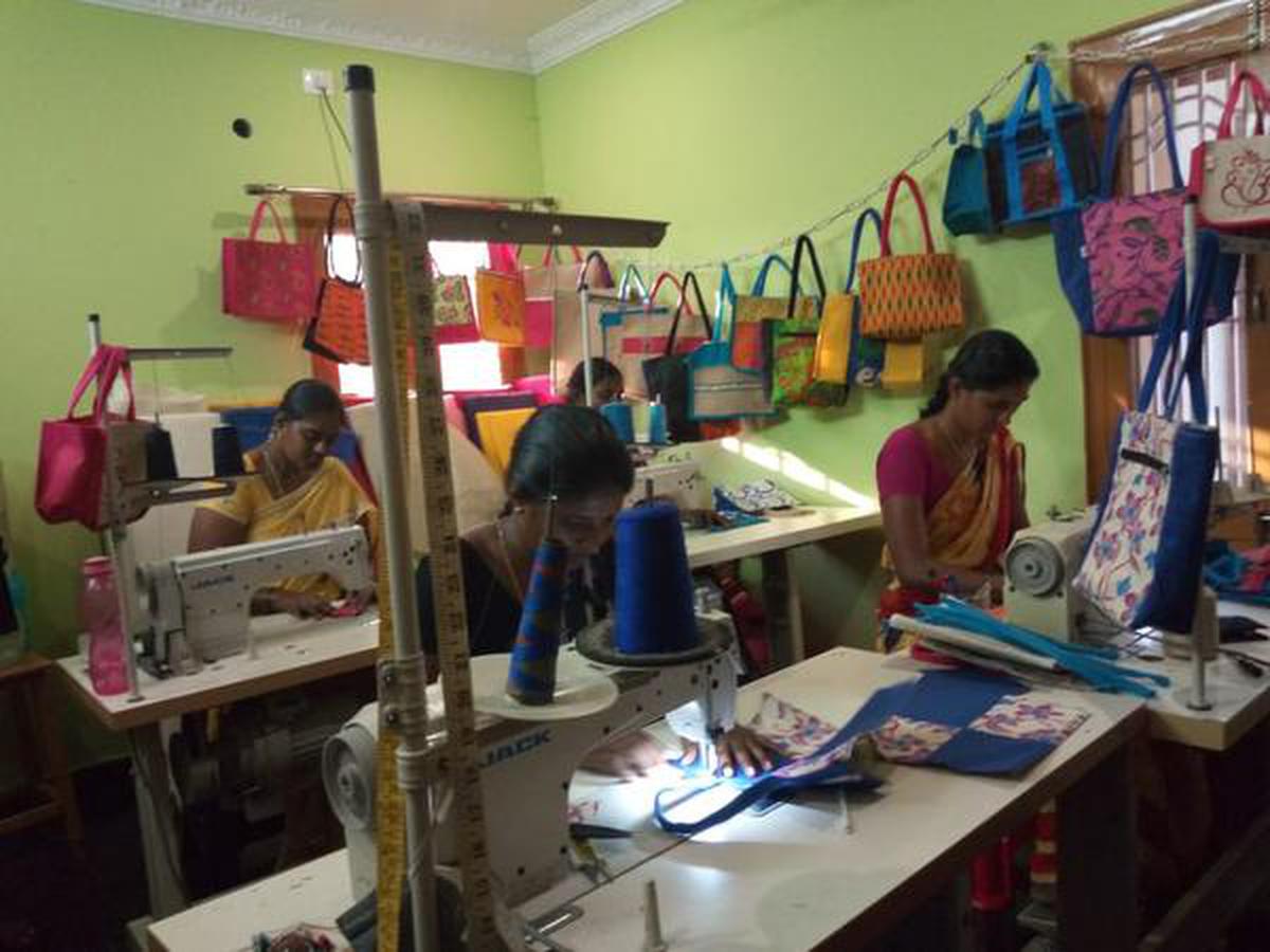This Visakhapatnam-based firm uses technology to bridge the gap between artisans and buyers