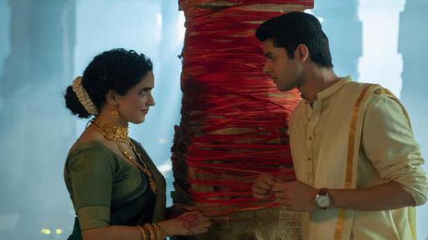 Sanya Malhotra, Abhimanyu Dassani's 'Meenakshi Sundareshwar' to release  November 5 on Netflix - The Hindu