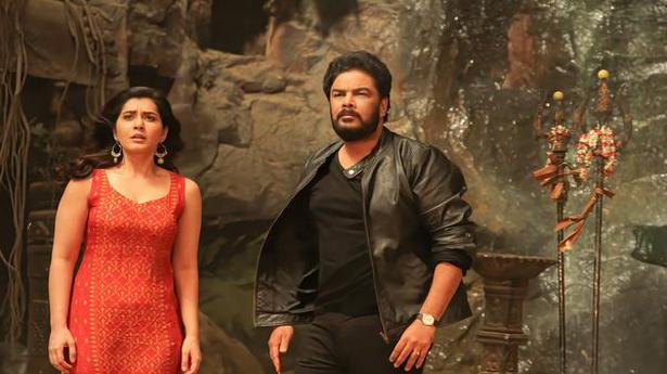 ‘Aranmanai 3’ review: A horror-comedy that takes too many detours and ends up directionless