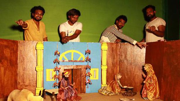Indian puppets perform to Mozart and Puccini compositions