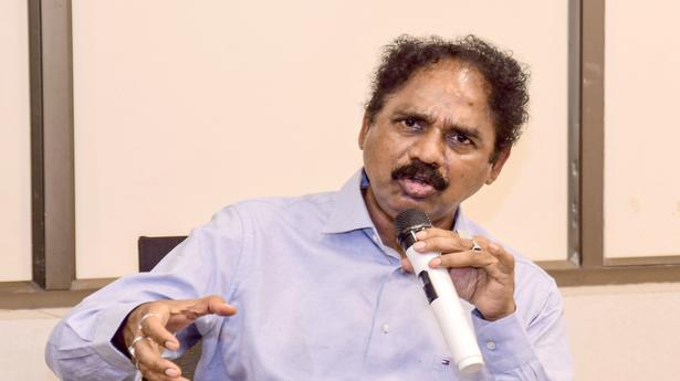 Roads in Andhra Pradesh will get a facelift soon, says Vasupalli