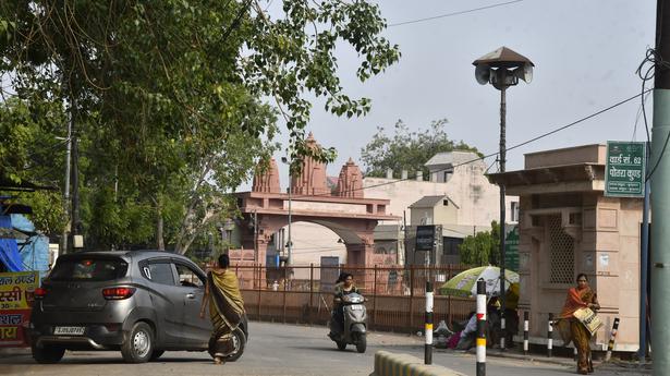 As suits pile up, curbs on entry to Shahi Idgah restricted but temple open to all in Mathura