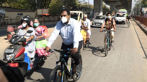 Collector cycles to work promoting green mobility