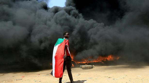 Political tensions continue in Sudan as protesters block roads