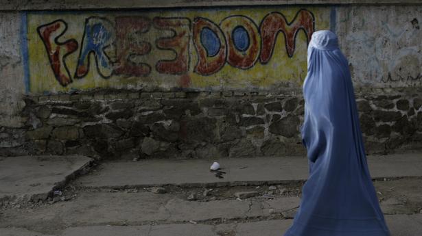 Taliban orders Afghan women to wear all-covering burqa in public