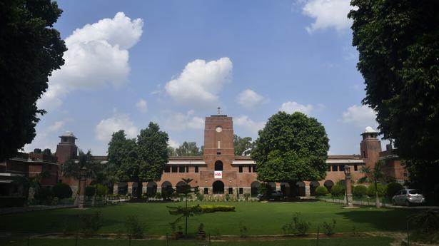 HC asks St. Stephen’s and DU to respond to plea on admission through CUET