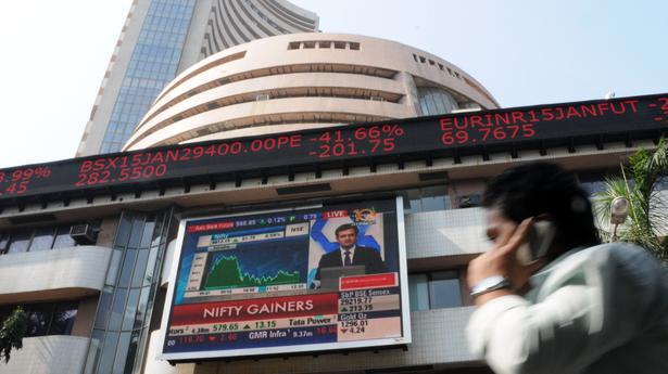 Markets go into tailspin in early trade; Sensex dives over 980 points