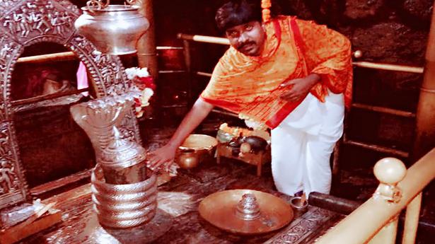 Temples gear up for Maha Shivaratri celebrations in Srikakulam