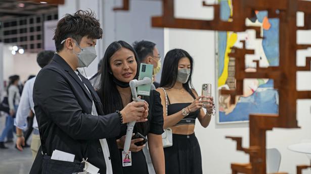 Art Basel Hong Kong 2022 opens with online and onsite engagement