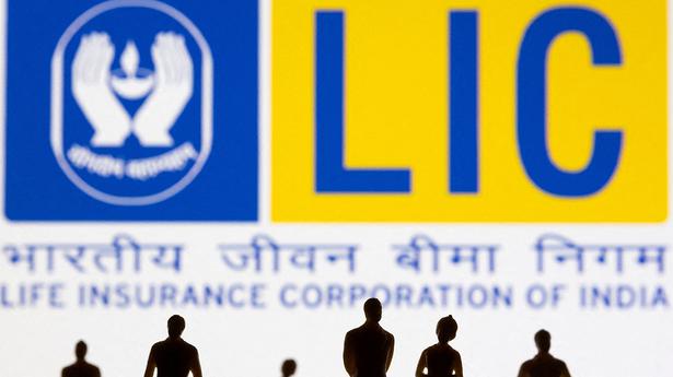 LIC raises ₹5,627 crore from anchor investors led by domestic institutions