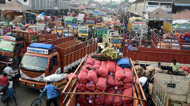 Heavy rush at Koyambedu market