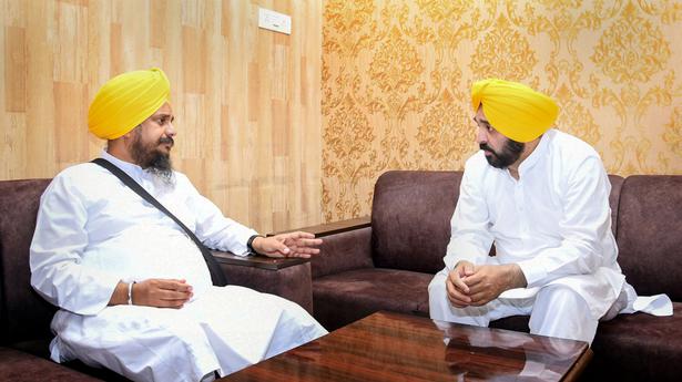 Akal Takht chief pushes for training in ‘traditional and modern weapons’ on Operation Bluestar anniversary
