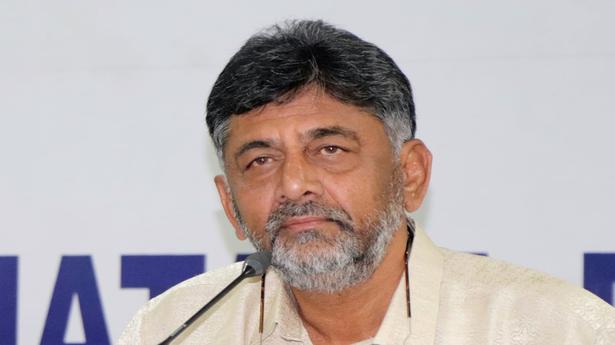 D.K. Shivakumar berates party workers in Yadgir, threatens to leave venue