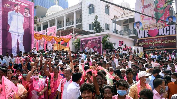 KCR’s birthday celebrated with fanfare