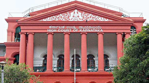 Karnataka HC orders ₹10 lakh compensation for death due to stray dog attack