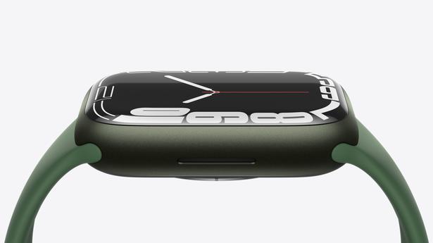 Does the tougher and larger screen of Apple Watch Series 7 matter? 