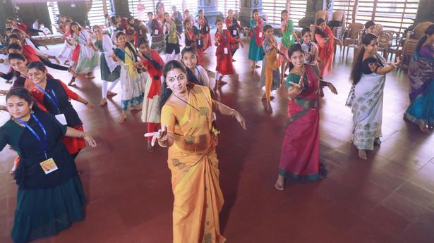42 Plus One students begin dance training at Kalamandalam