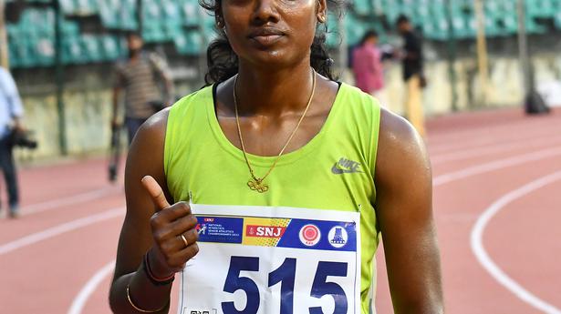 Dhanalakshmi surprises Safronova in 200m
