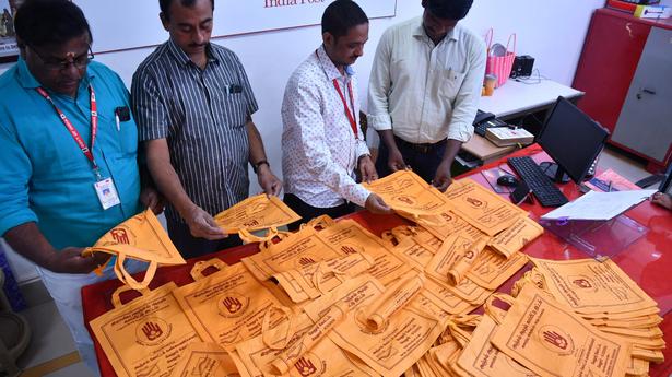 Vellore postal division to provides free cloth bags to customers