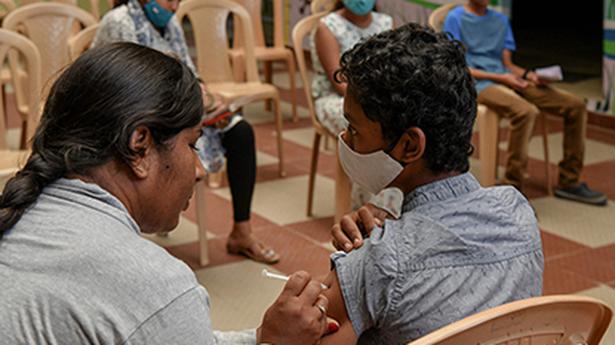 L’Inde enregistre 2 338 nouveaux cas de COVID-19, 19 décès