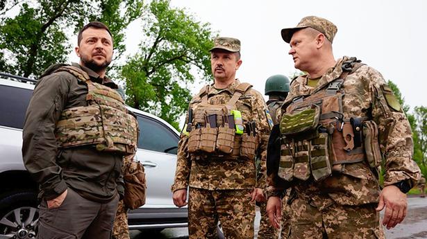 Russia-Ukraine crisis live updates | Ukraine, Russia battle in the east as Zelensky visits front