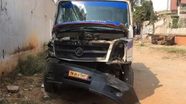 Man gets away with 108 ambulance from CMCH, rams TNSTC bus