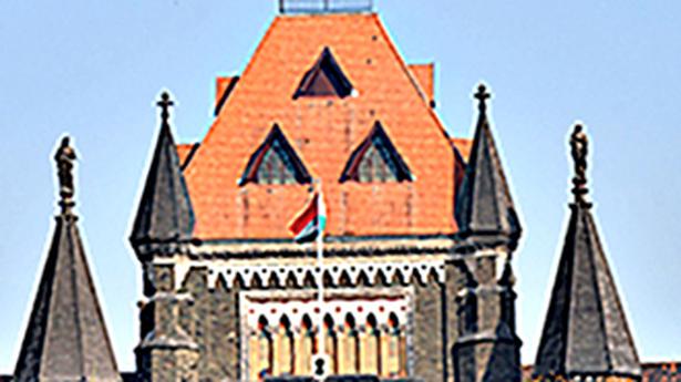 Bombay HC tells Advocate General to visit prisons and submit report on facilities