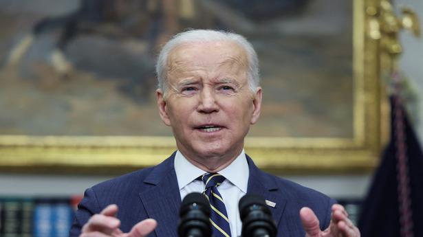 Biden warns Russia on chemical weapons, vows no WWIII