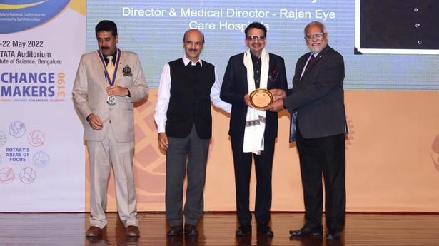 Mohan Rajan gets lifetime achievement award