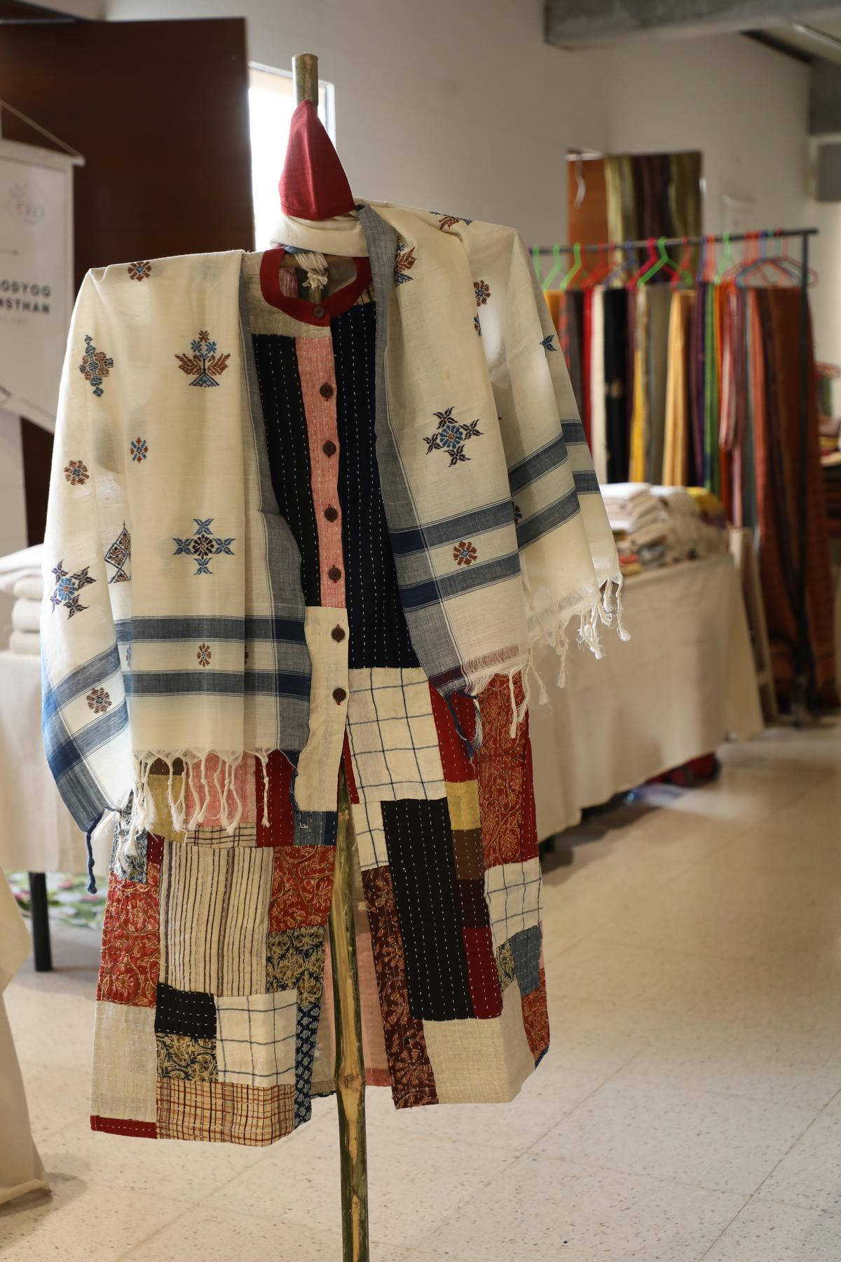 Handspun, handwoven textiles and garments will be on showcase