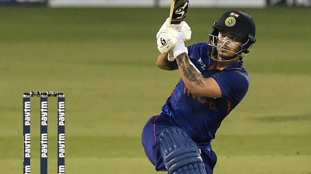 Ishan Kishan taken to hospital after blow to the head in second T20I against SL