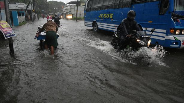 Heavy rains lash North and Central Kerala, IMD issues orange alert in 12 districts