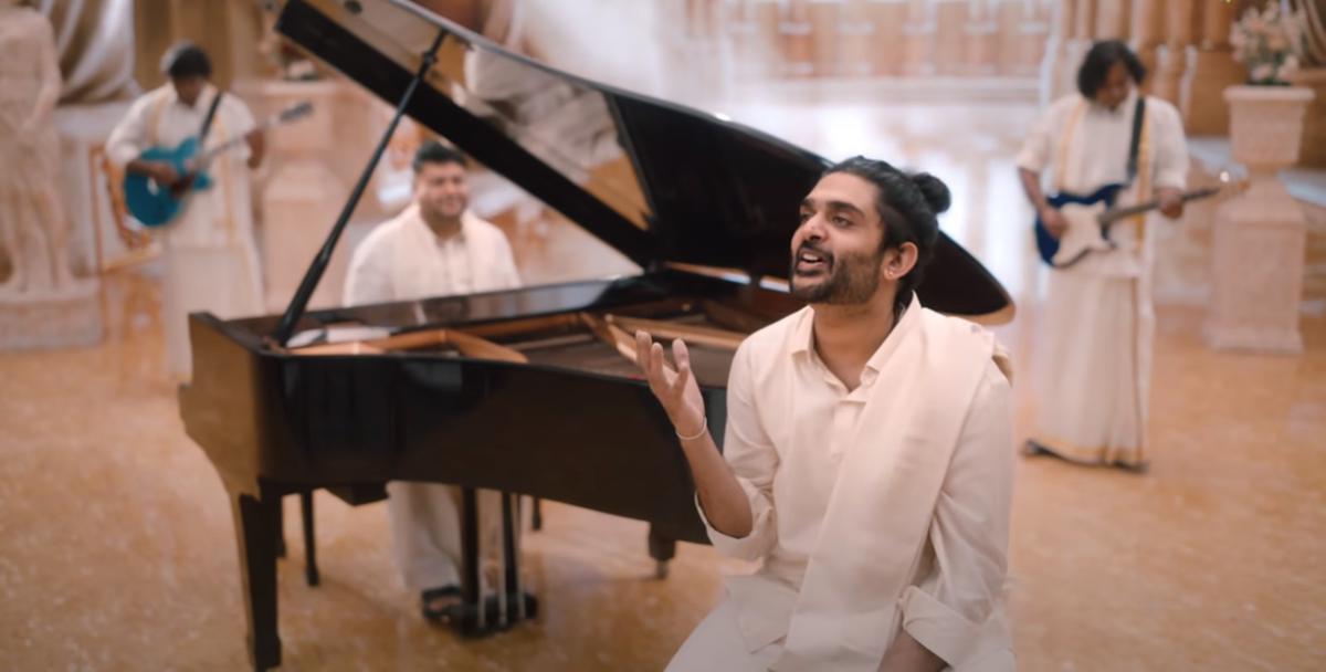 Sid Sriram and Thaman in 'Kalavati' video