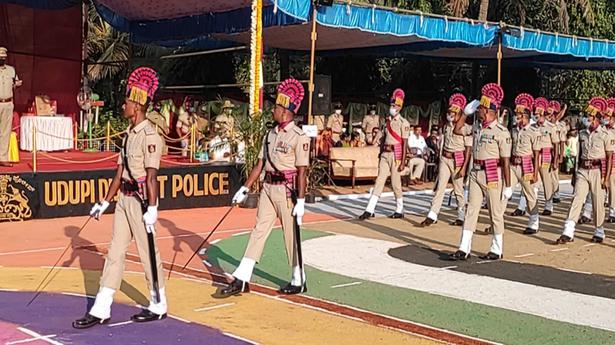 Be mentally and physically fit, judge tells police constable cadets in Mangaluru