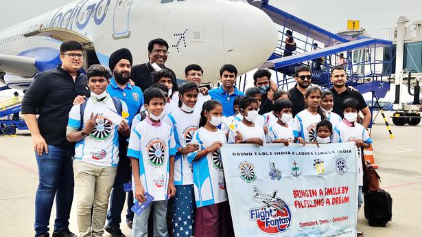Coimbatore kids from Saranalayam Home take their first ever flight, fly to Chennai