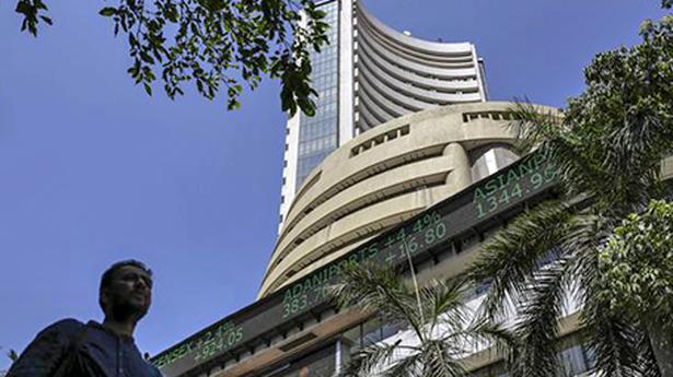 Sensex nosedives 1,394 points in early trade; Nifty tanks to 15,800 level